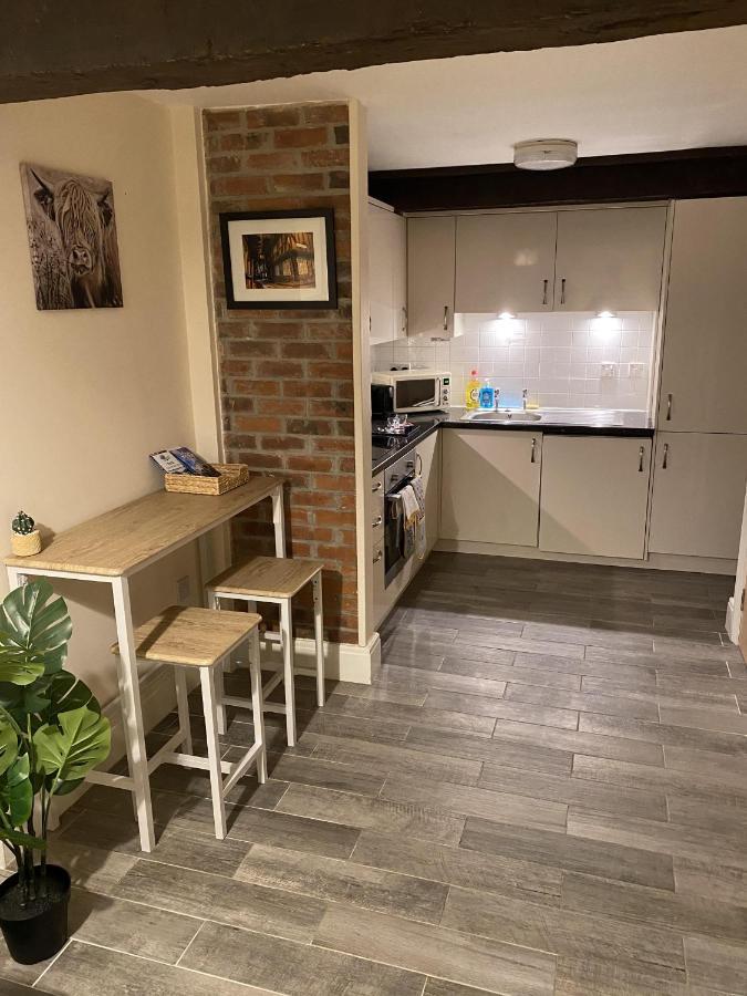 Cosy Riverside Apartment - Free Parking يورك المظهر الخارجي الصورة