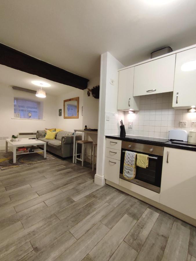Cosy Riverside Apartment - Free Parking يورك المظهر الخارجي الصورة